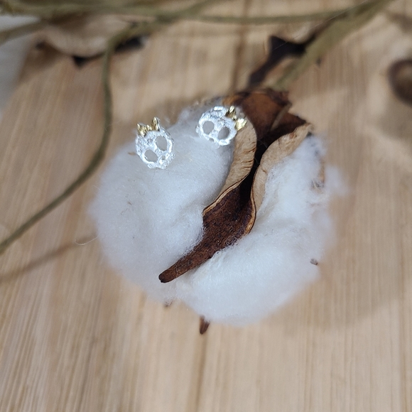 💀💀NEW💀💀CUTE!! Skeleton head with Gold Bow in 925 Sterling Silver - Picture 10 of 16